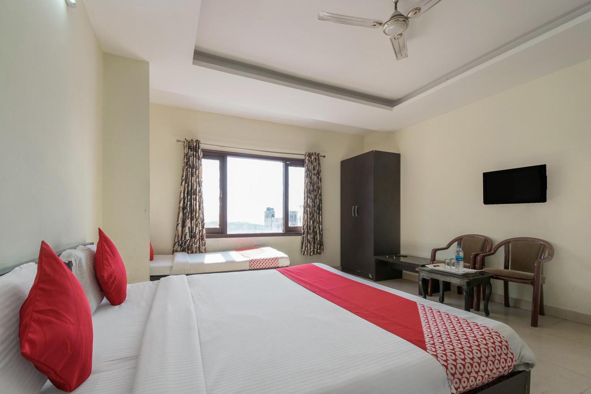 Oyo Hotel Triund Regency Katra  Dış mekan fotoğraf