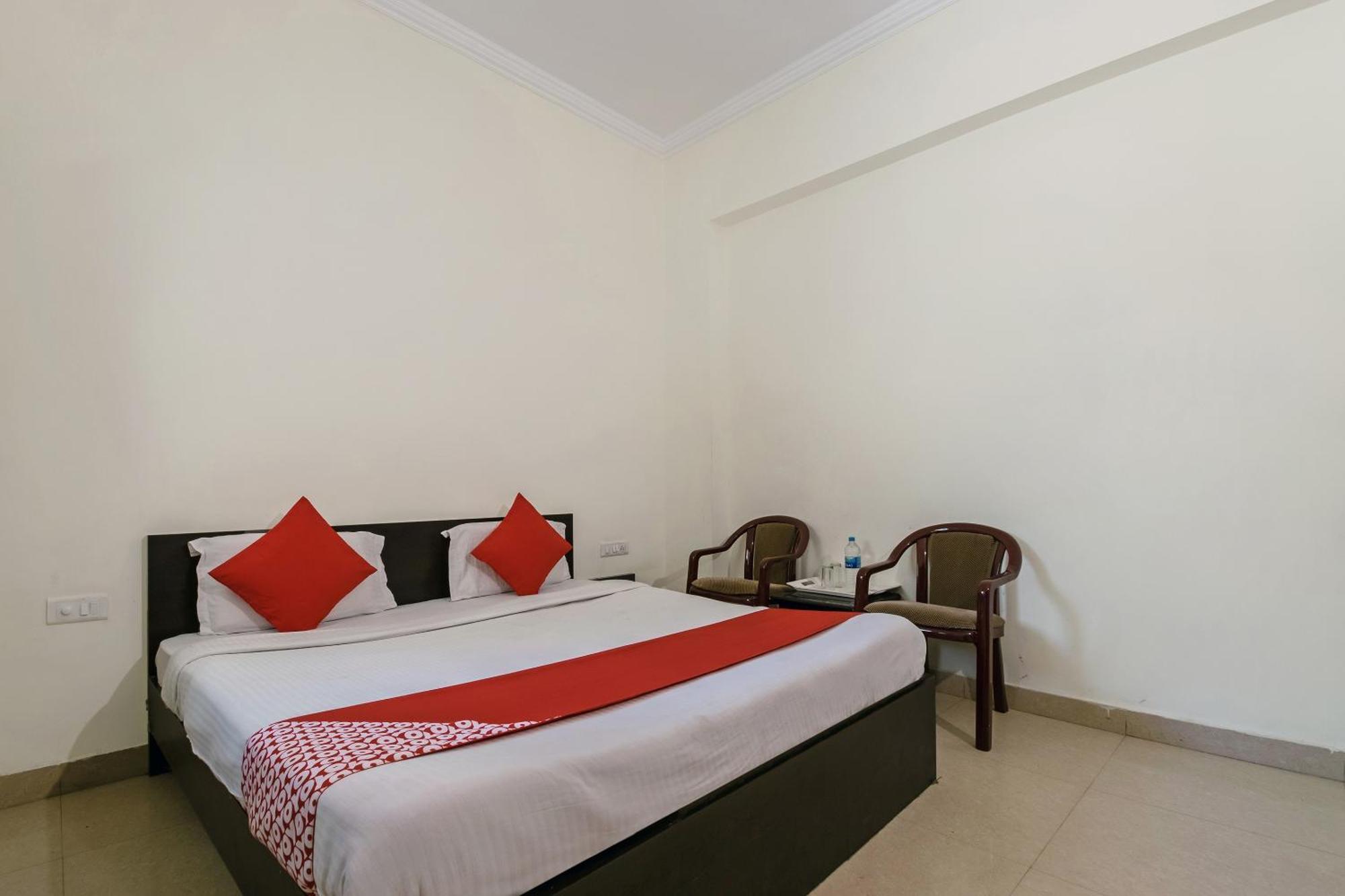 Oyo Hotel Triund Regency Katra  Dış mekan fotoğraf