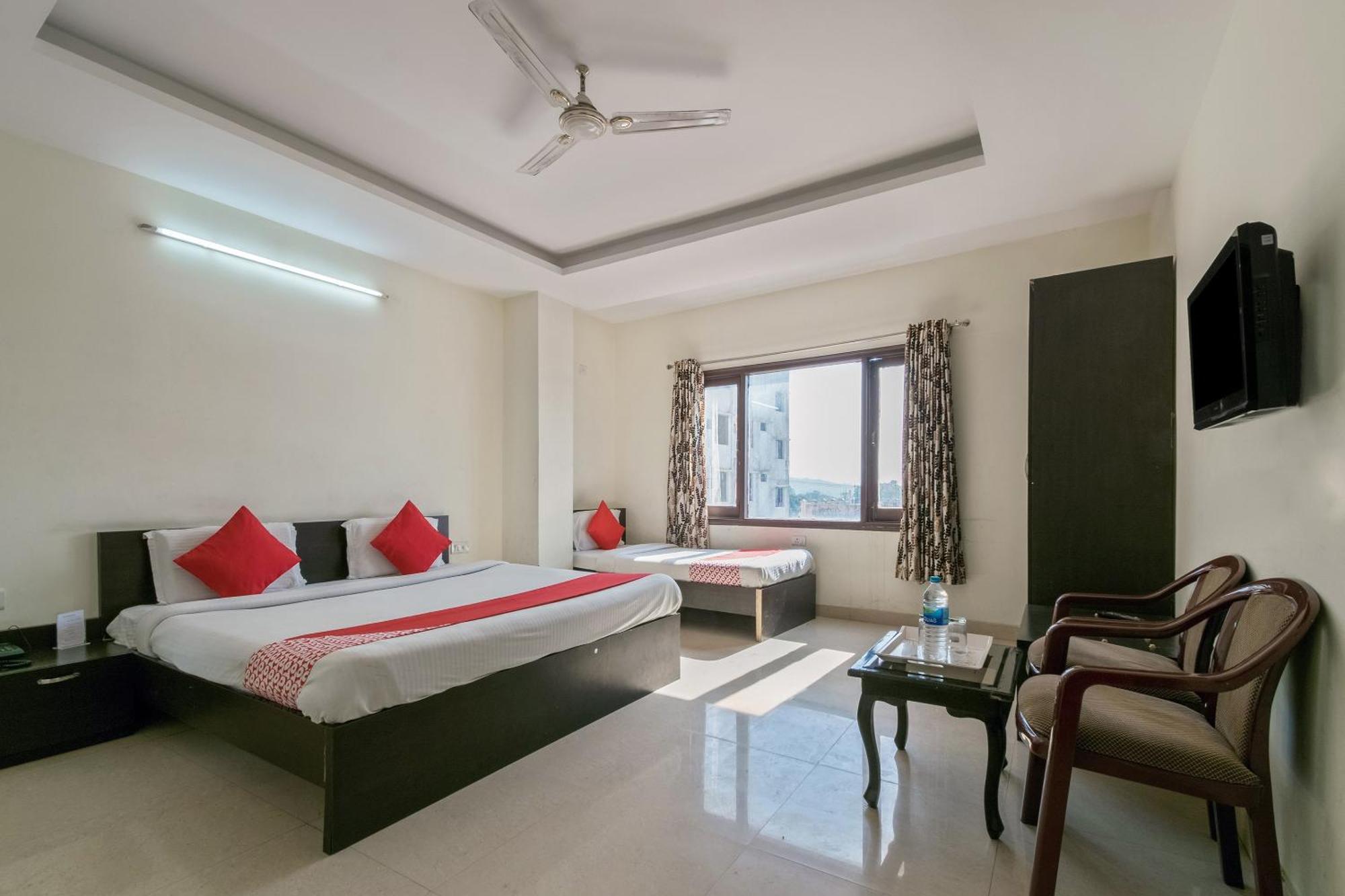 Oyo Hotel Triund Regency Katra  Dış mekan fotoğraf